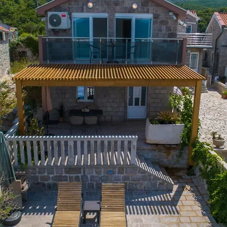 Family House Bjelila Villa Tivat Buitenkant foto